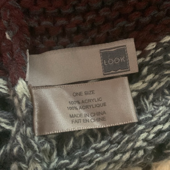 Knit Infinity Scarf - Picture 2 of 4